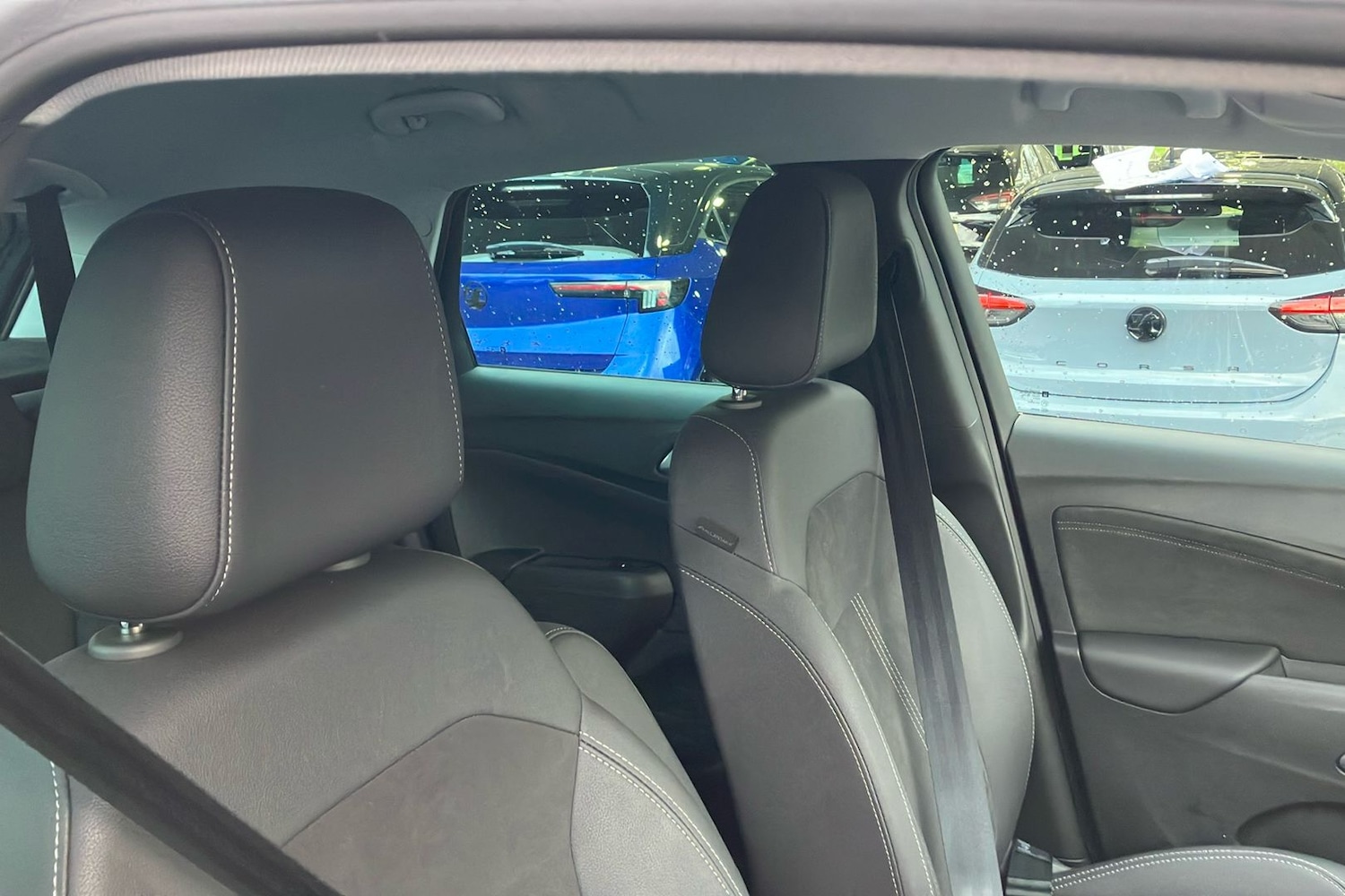 Used Vauxhall Crossland 2024 for sale - 76935244: Photo 30