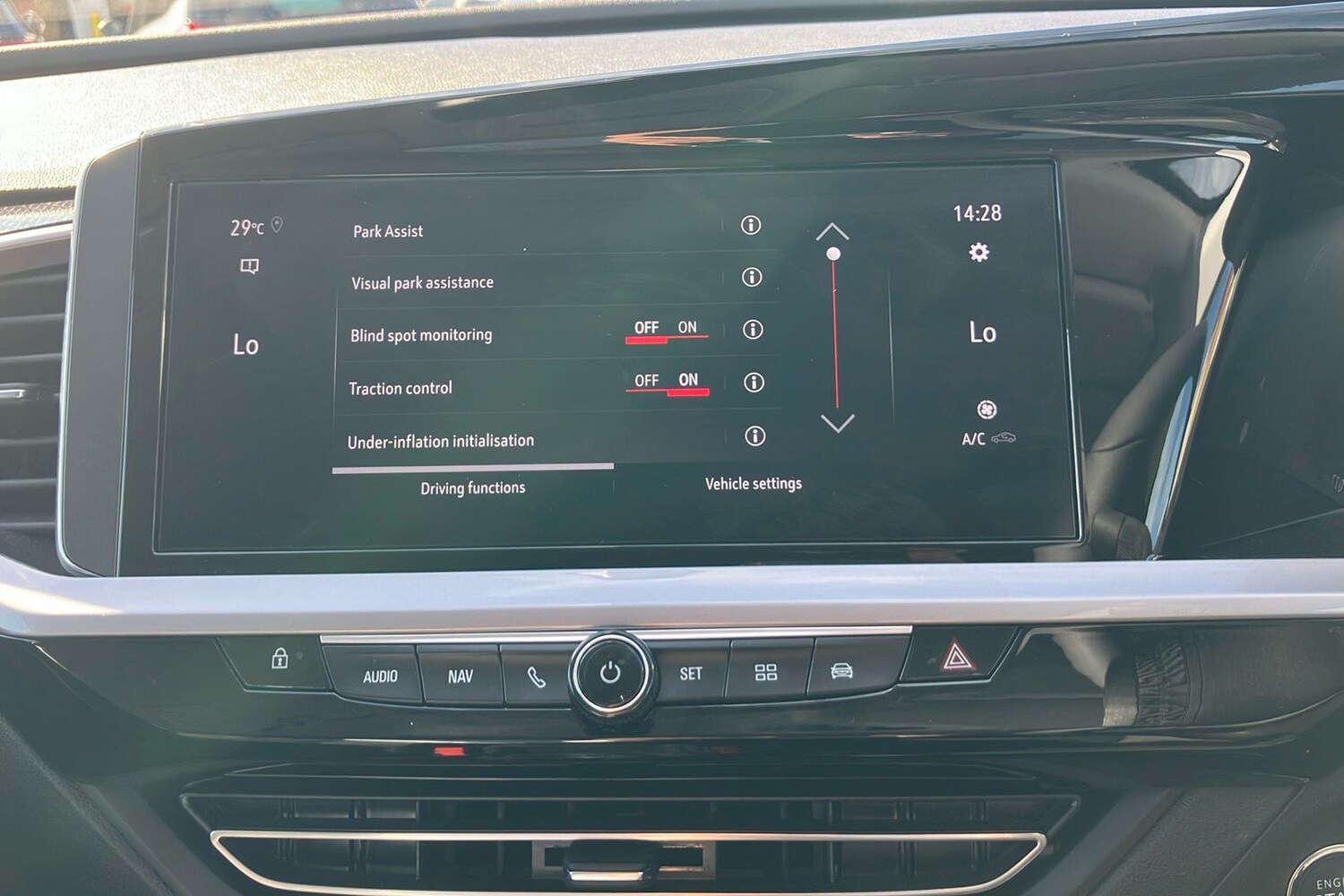 Used Vauxhall Grandland 2024 for sale - 77886592: Photo 39