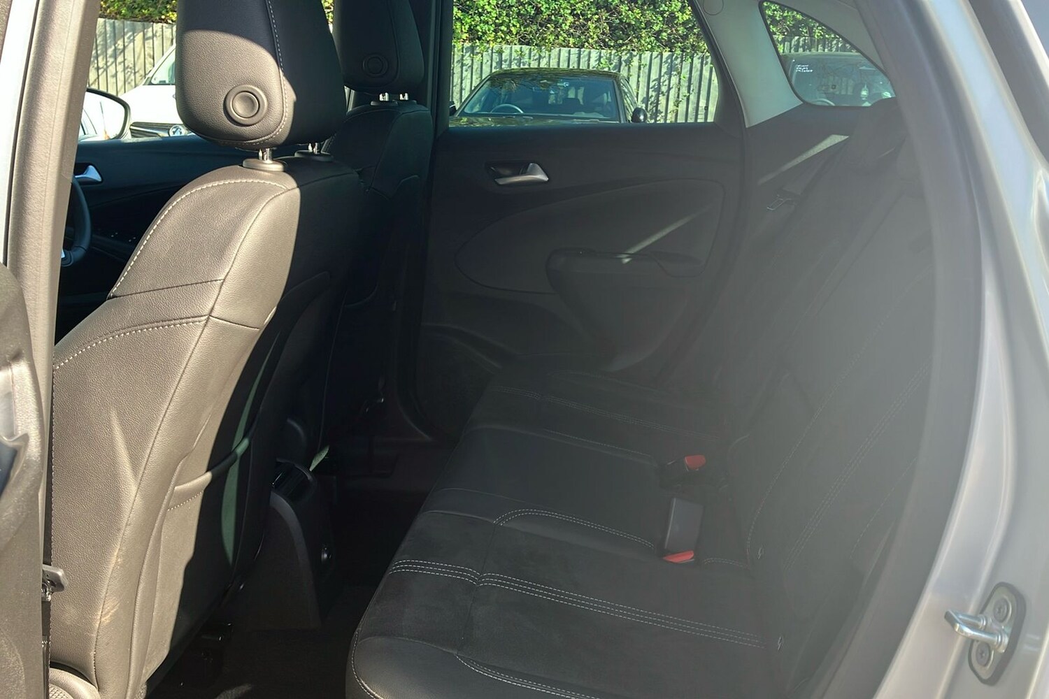 Used Vauxhall Crossland 2024 for sale - 76373522: Photo 5