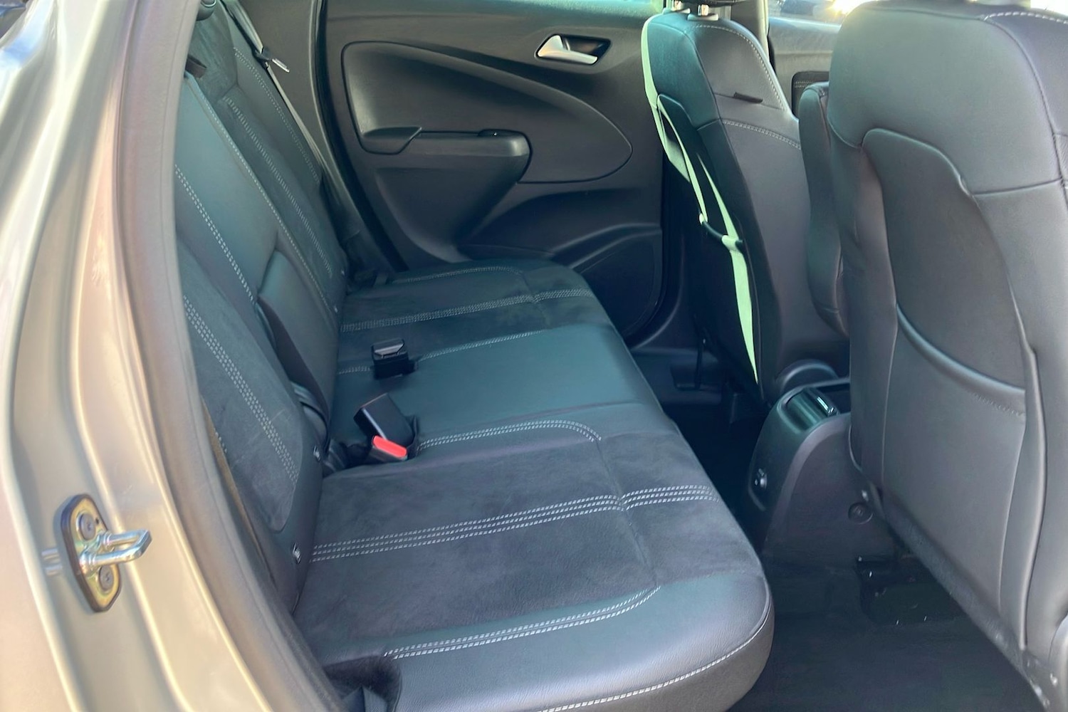 Used Vauxhall Crossland 2024 for sale - 76373522: Photo 50