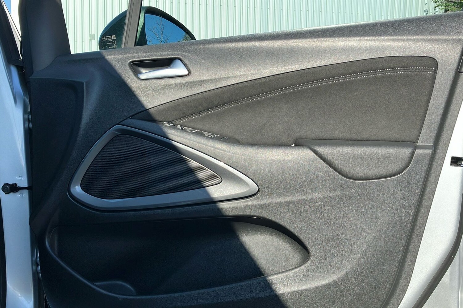 Used Vauxhall Crossland 2024 for sale - 76373522: Photo 51