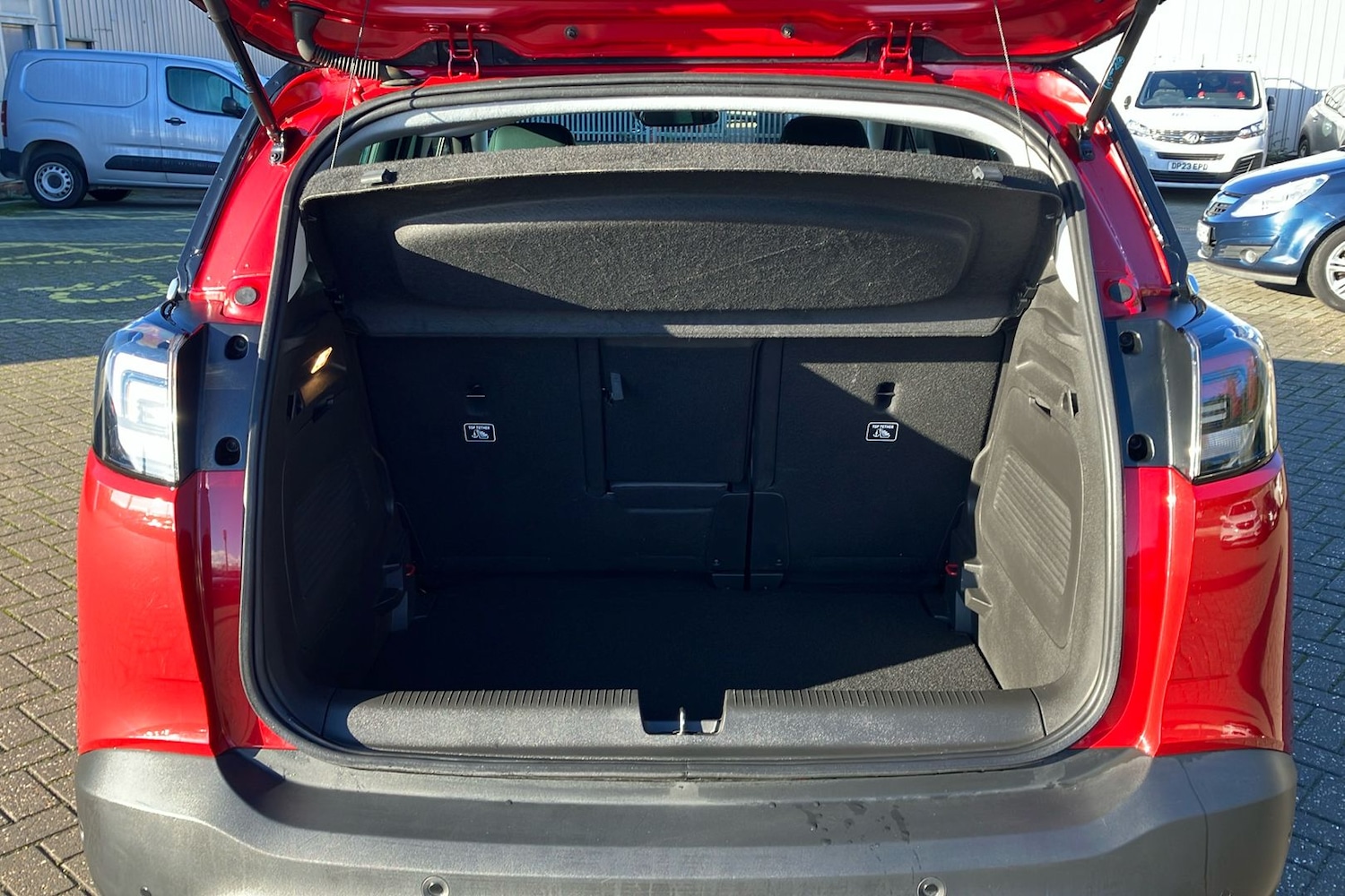 Used Vauxhall Crossland 2024 for sale - 77351056: Photo 12