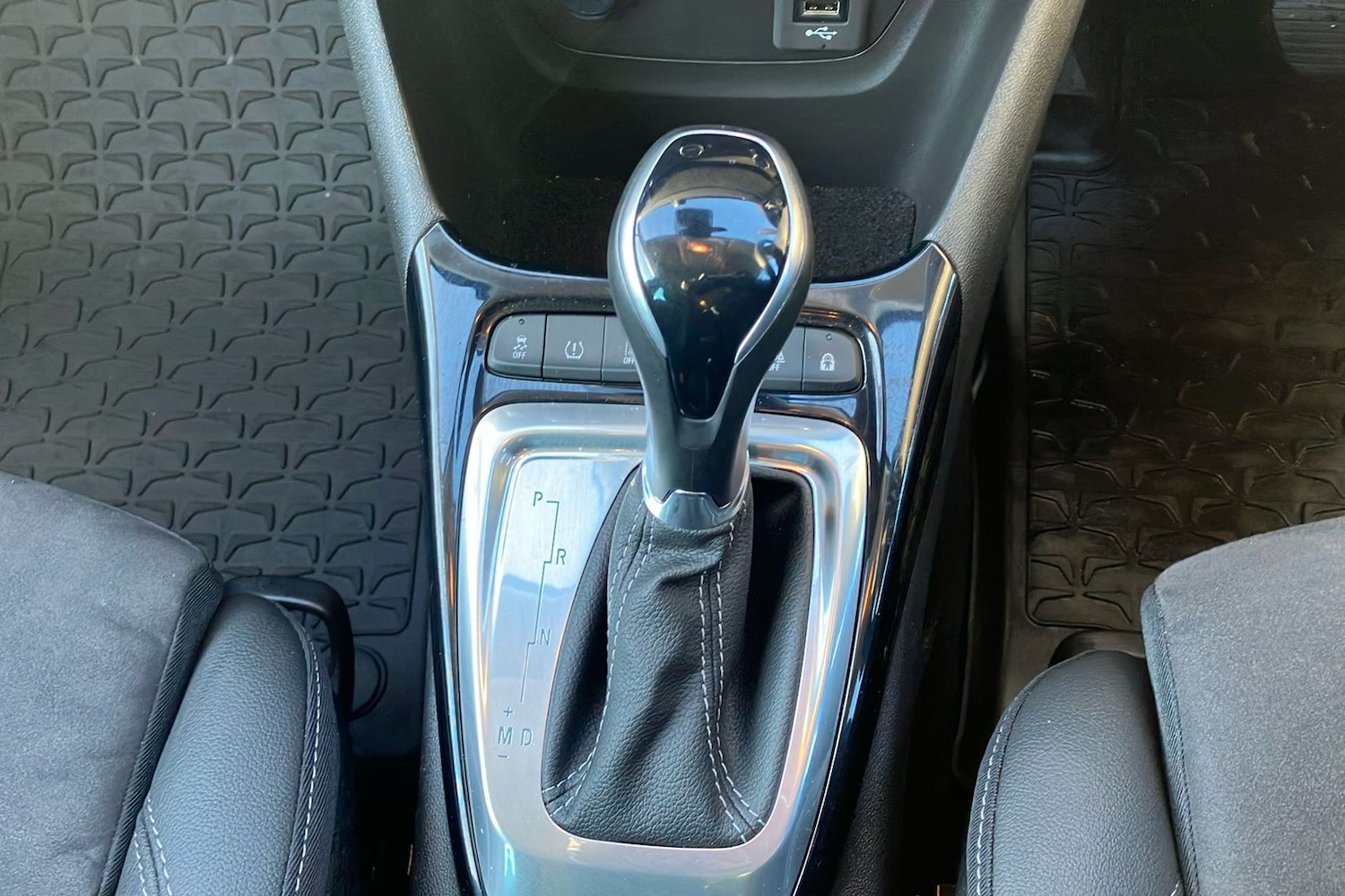 Used Vauxhall Crossland 2024 for sale - 77351056: Photo 17