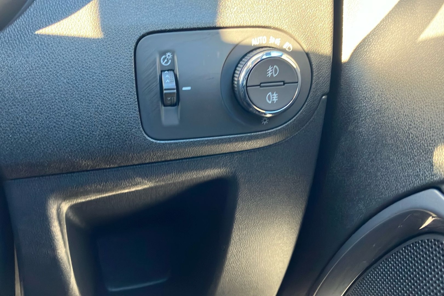 Used Vauxhall Crossland 2024 for sale - 77351056: Photo 21