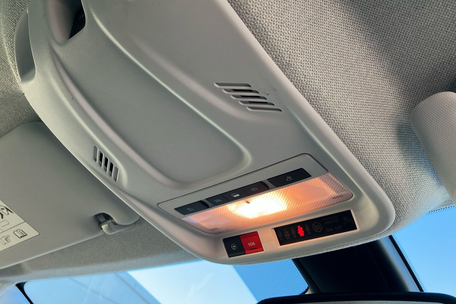 Used Vauxhall Crossland 2024 for sale - 77351056: Photo 31