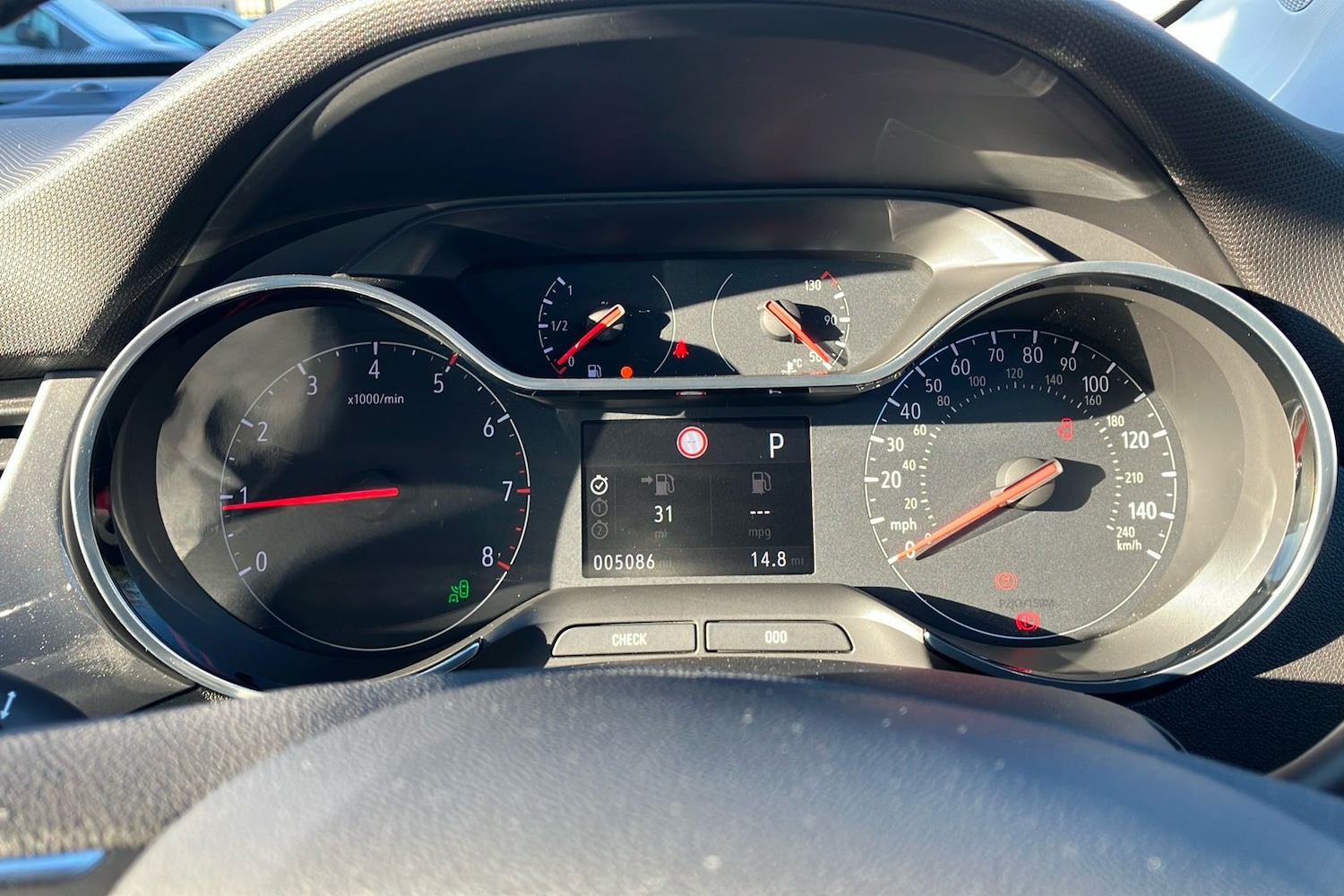 Used Vauxhall Crossland 2024 for sale - 77351056: Photo 34