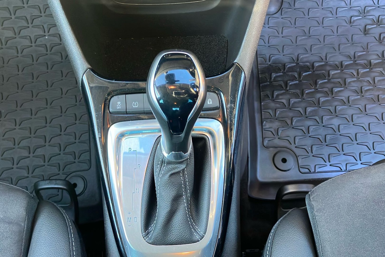 Used Vauxhall Crossland 2024 for sale - 77351056: Photo 38