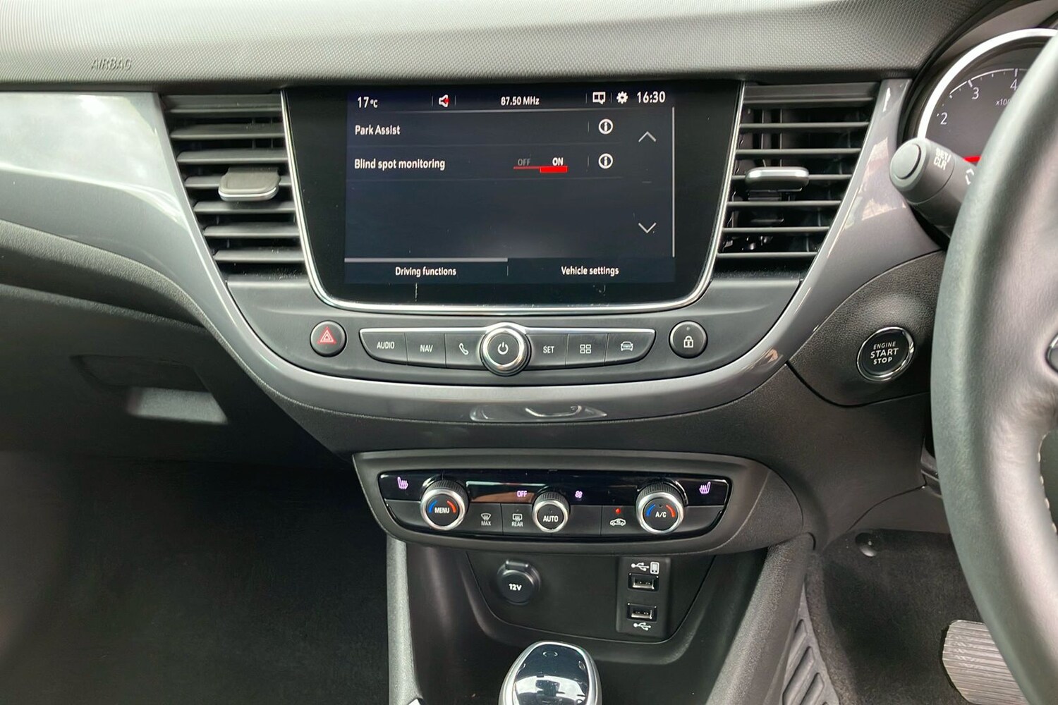 Vehicle 25