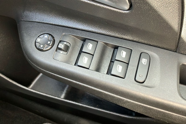 Used Vauxhall Corsa 2022 for sale - 76224529: Photo 18