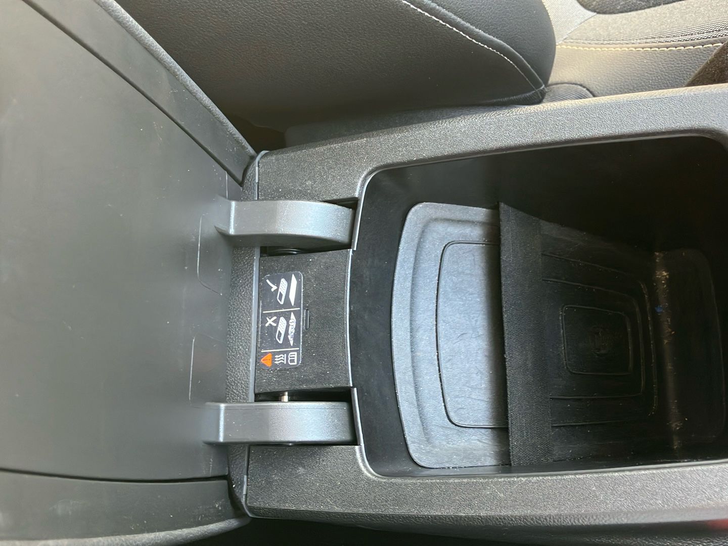 Used Vauxhall Grandland for sale - 78132136: Photo 21