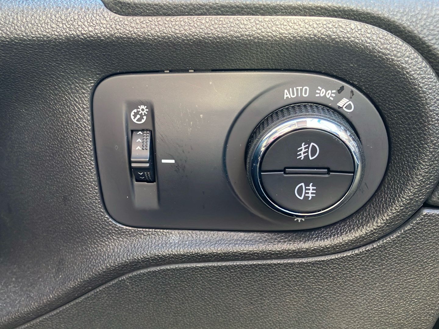 Used Vauxhall Grandland for sale - 78132136: Photo 30