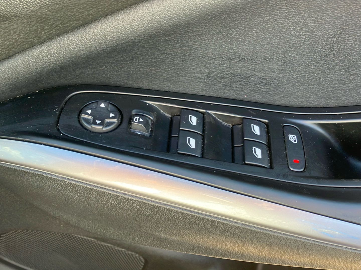 Used Vauxhall Grandland for sale - 78132136: Photo 31