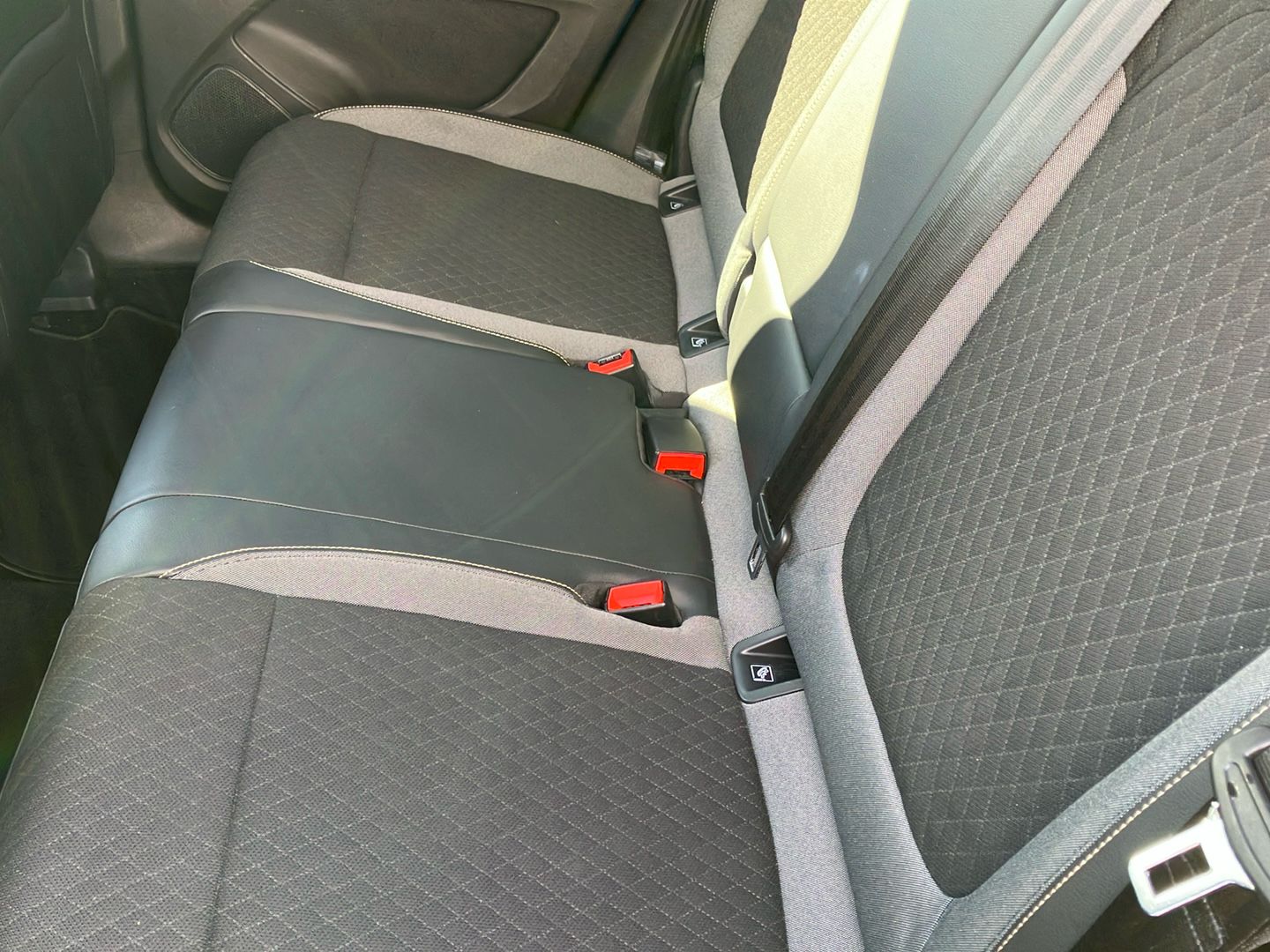 Used Vauxhall Grandland for sale - 78132136: Photo 5