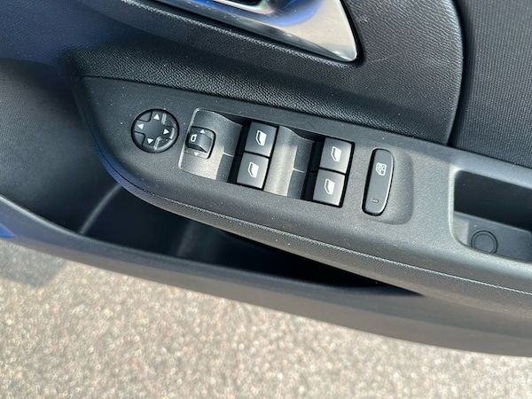 Used Vauxhall Corsa 2024 for sale - 76089902: Photo 18