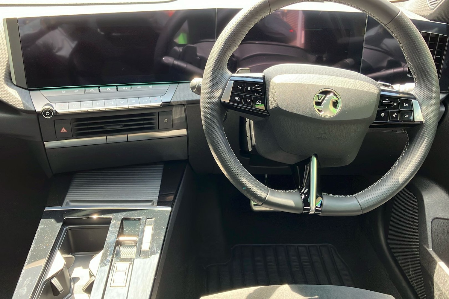 Used Vauxhall Astra 2024 for sale - 76969569: Photo 11