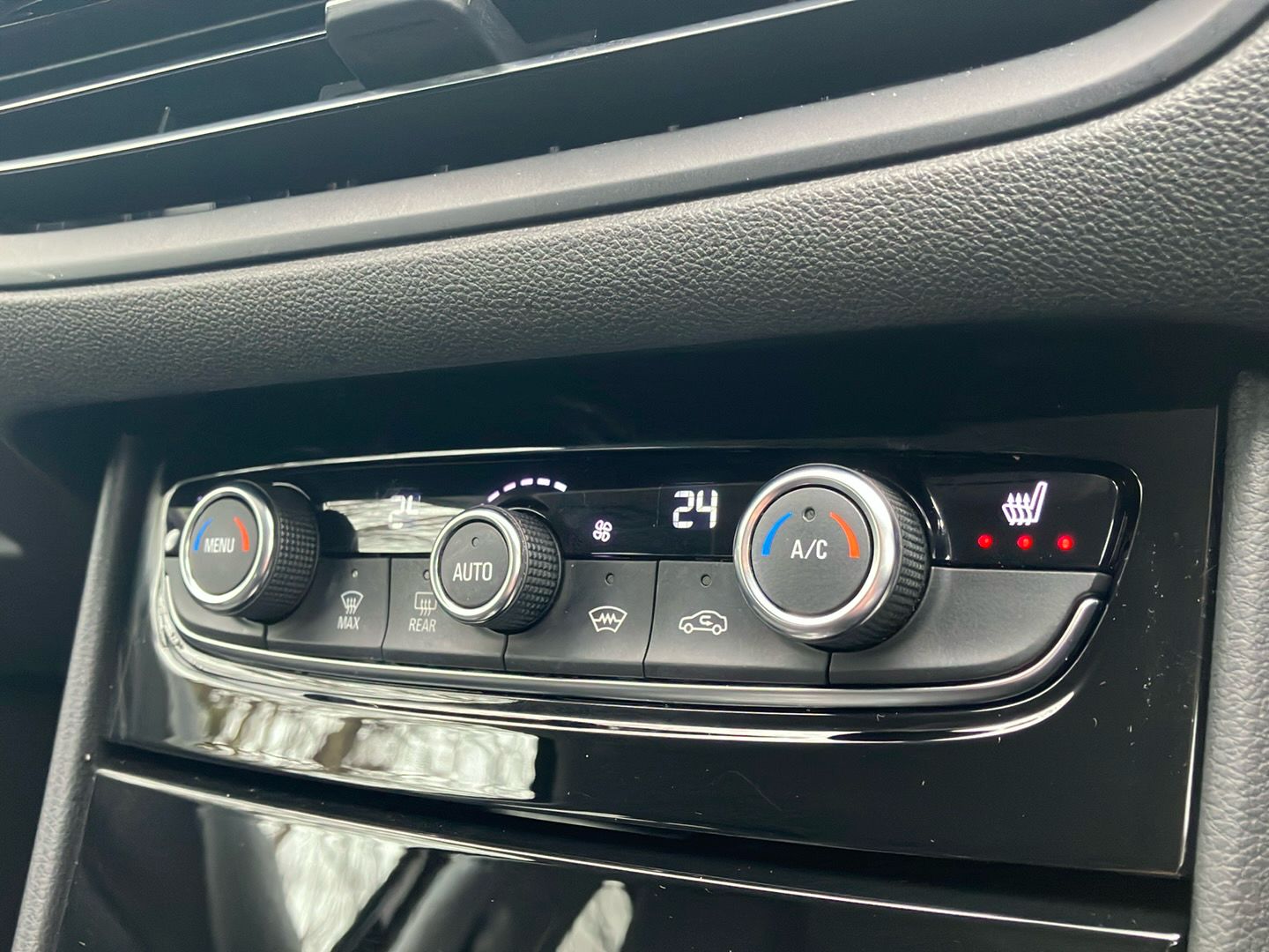 Used Vauxhall Grandland 2023 for sale - 77475556: Photo 17