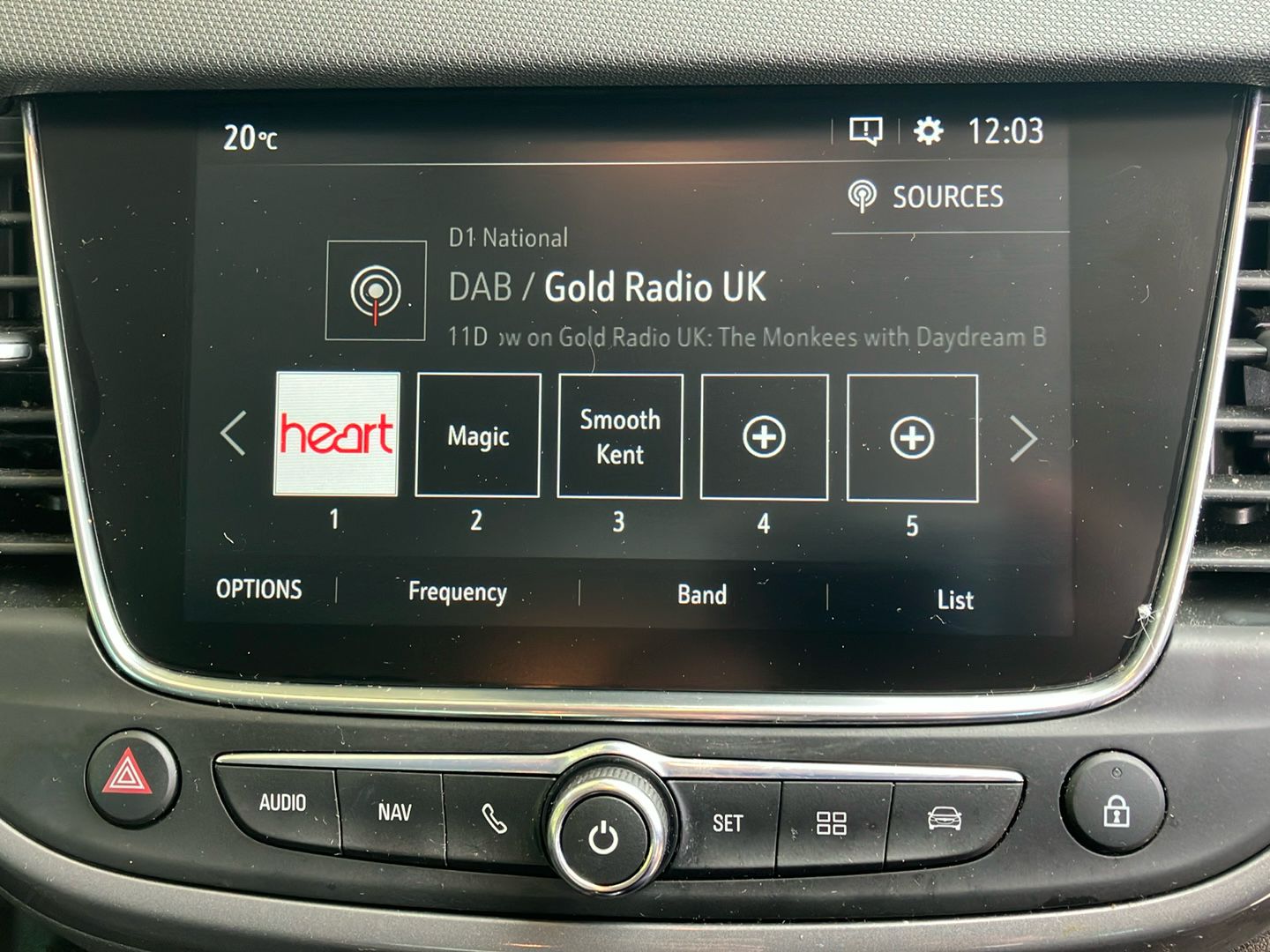 Used Vauxhall Crossland 2022 for sale - 76305036: Photo 14