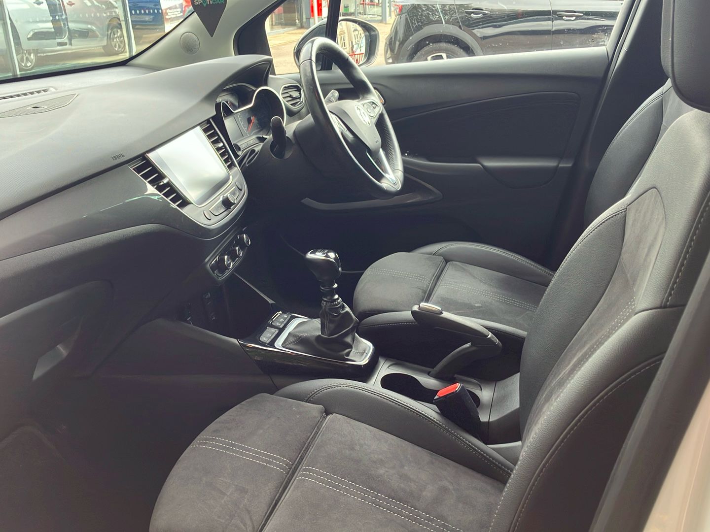 Used Vauxhall Crossland 2022 for sale - 76305036: Photo 3