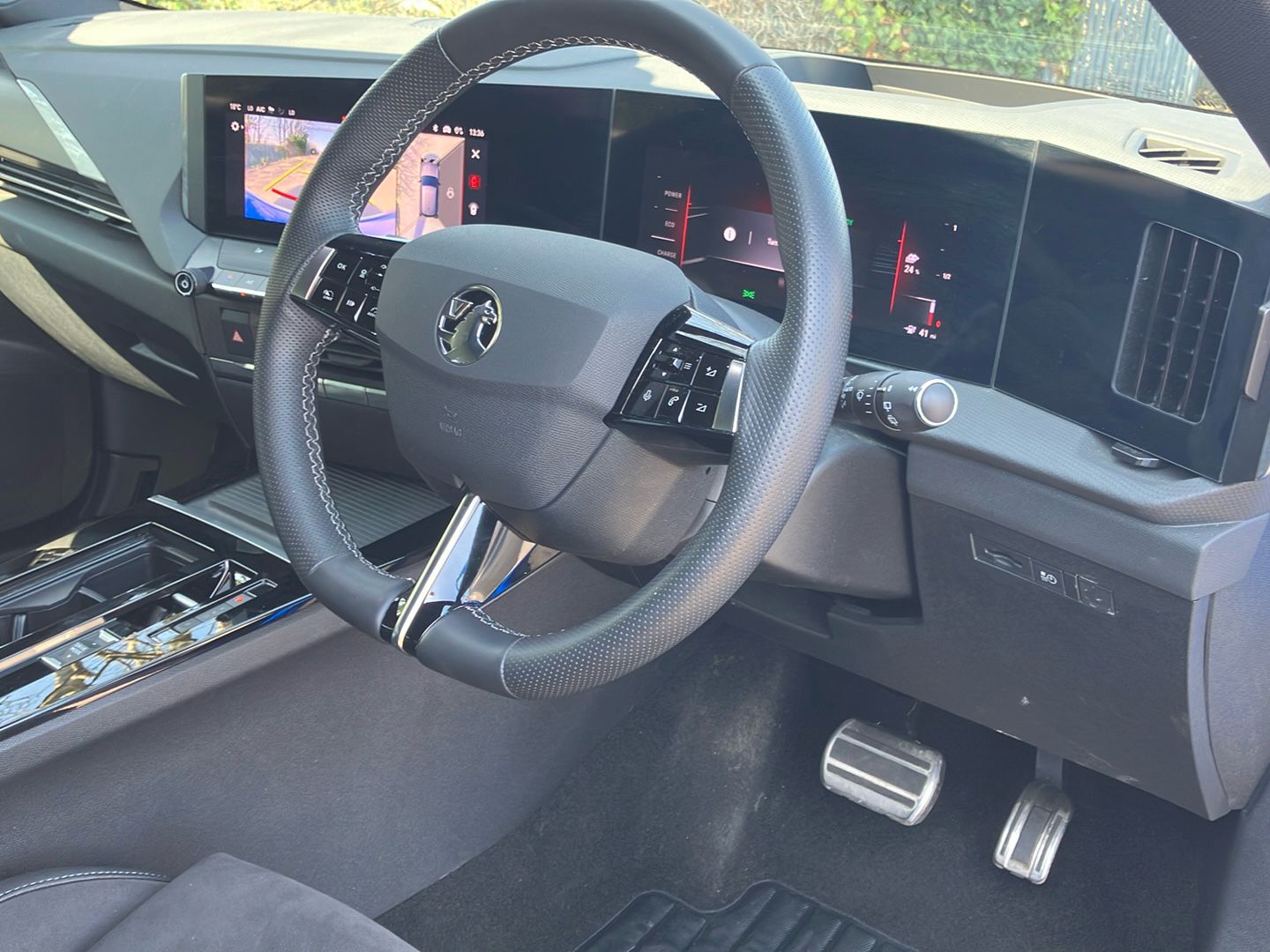 Vehicle 27