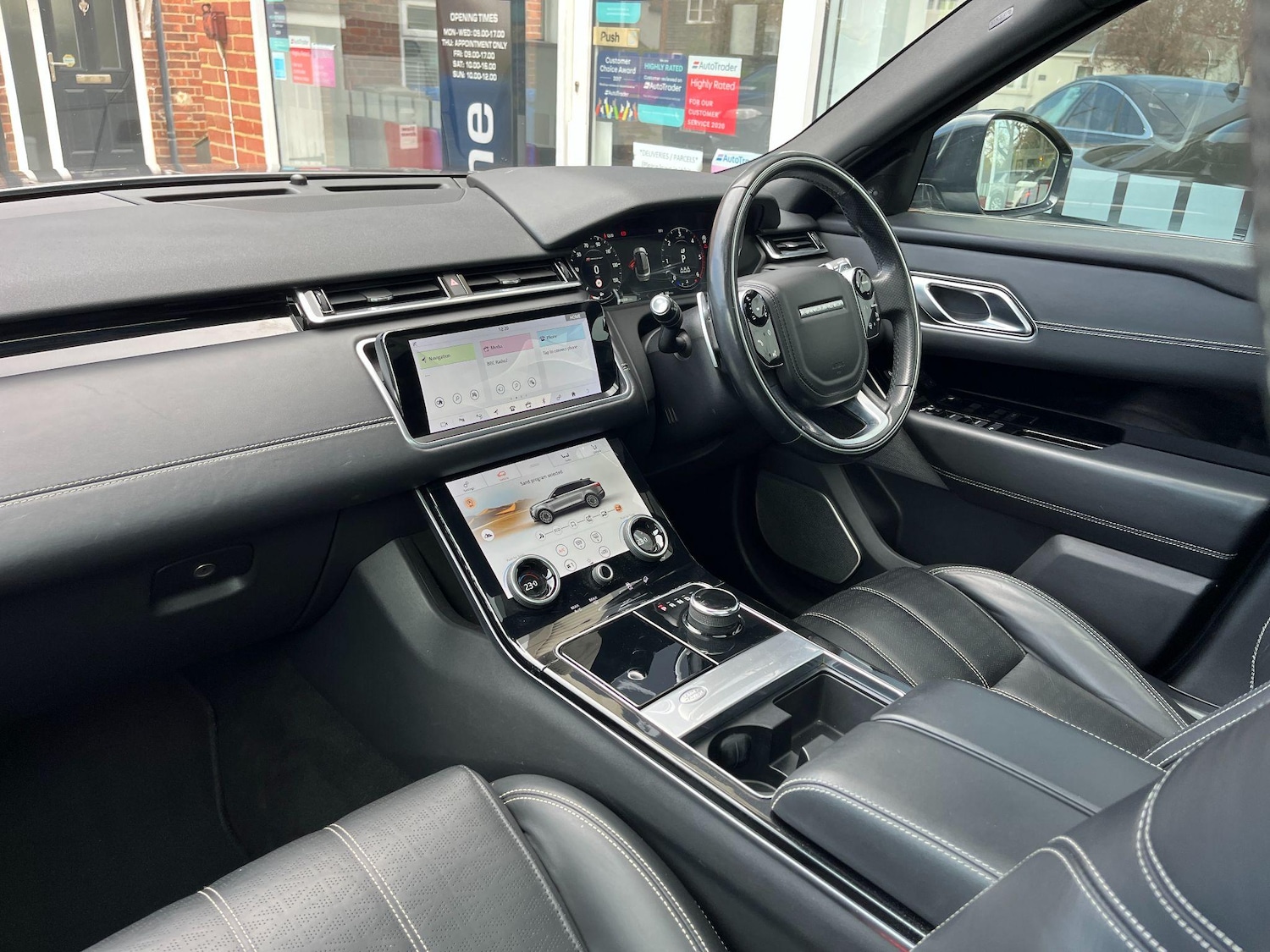 Used Land Rover Range Rover Velar 2019 for sale - 76991210: Photo 10