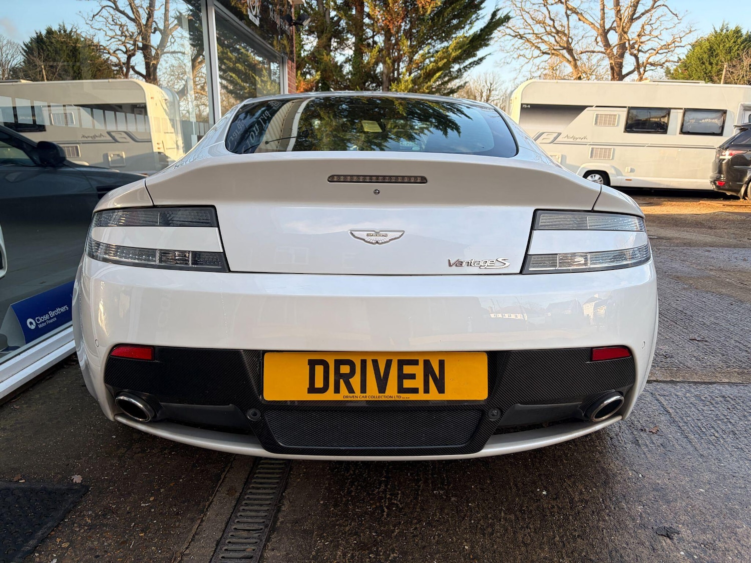 Used Aston Martin Vantage 2013 for sale - 76976244: Photo 13