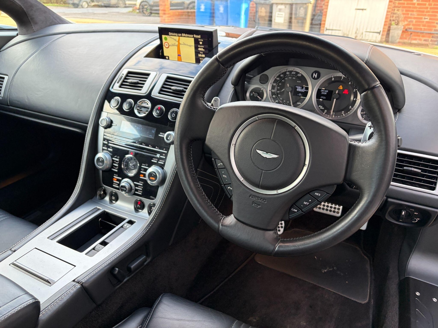 Used Aston Martin Vantage 2013 for sale - 76976244: Photo 21