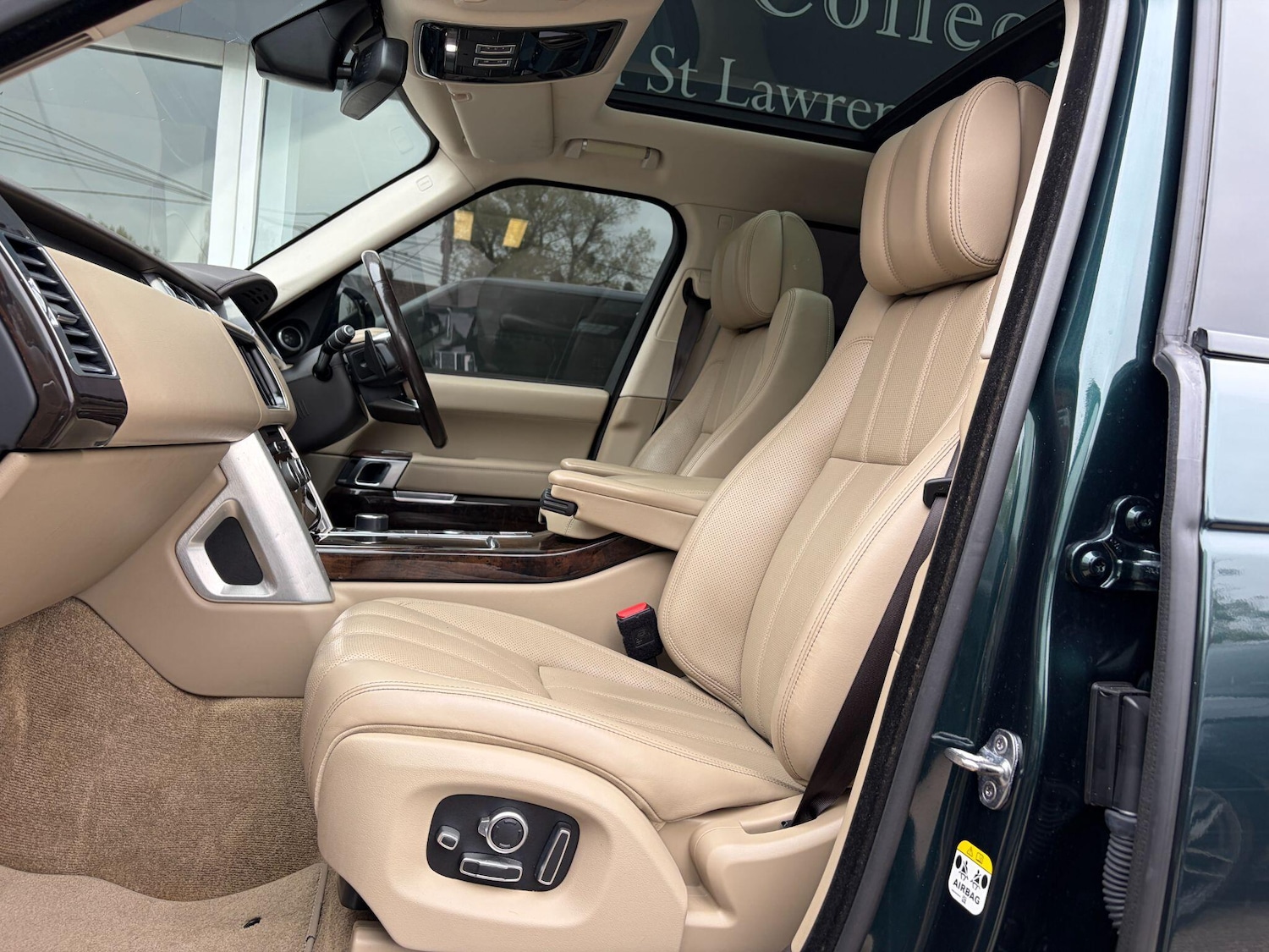 Used Land Rover Range Rover 2016 for sale - 76398425: Photo 2