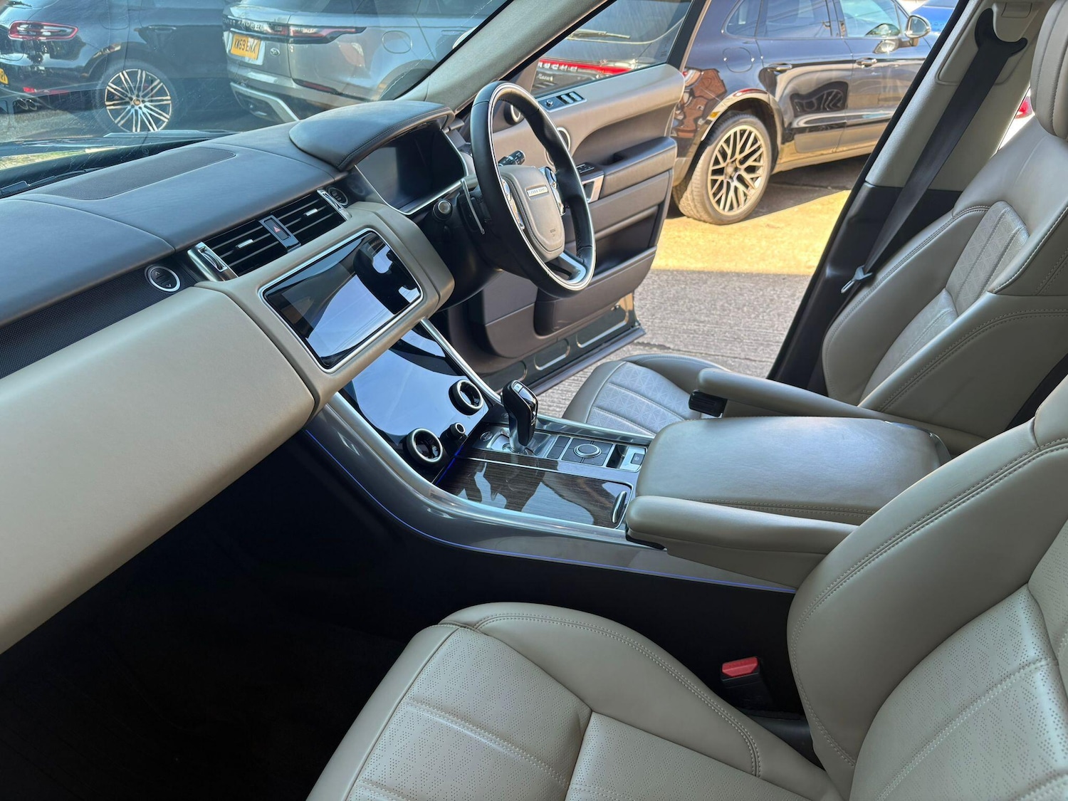 Used Land Rover Range Rover Sport 2022 for sale - 77839528: Photo 9