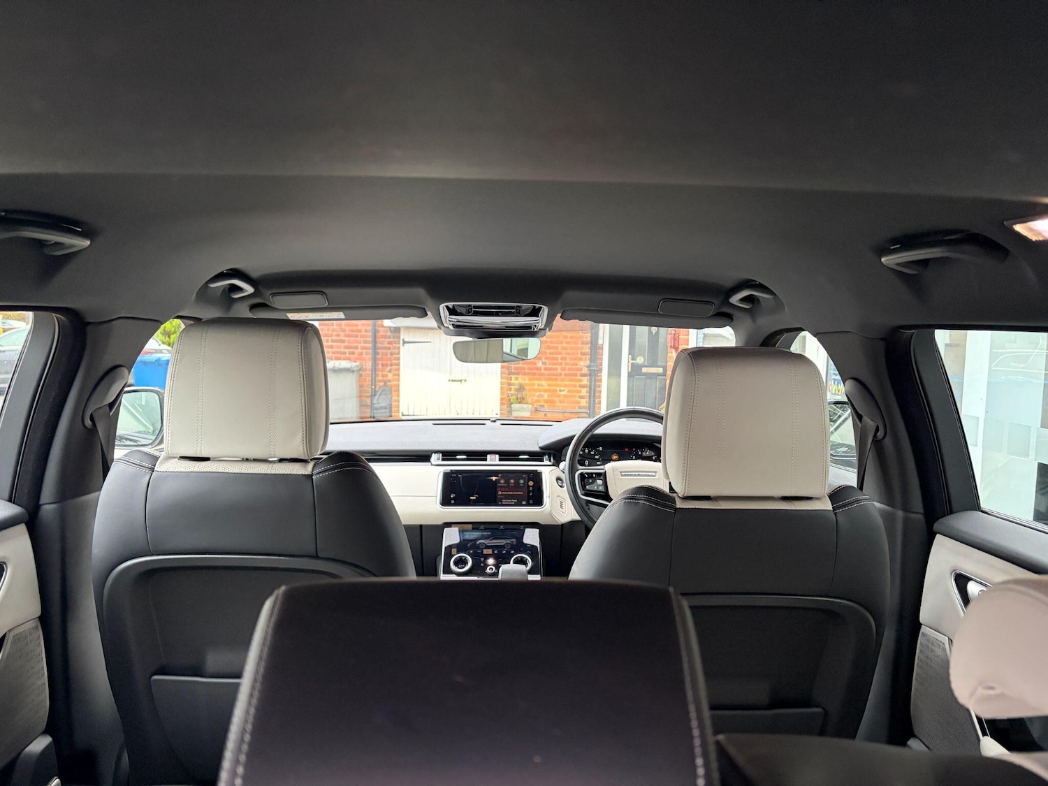 Used Land Rover Range Rover Velar 2022 for sale - 77497044: Photo 11