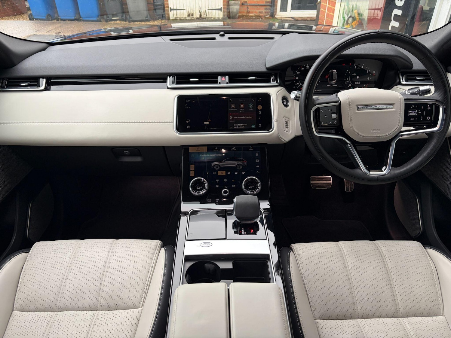 Used Land Rover Range Rover Velar 2022 for sale - 77497044: Photo 8