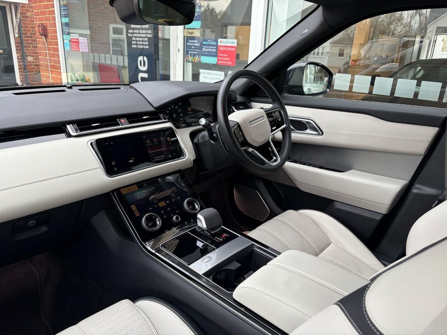 Used Land Rover Range Rover Velar 2022 for sale - 77497044: Photo 9