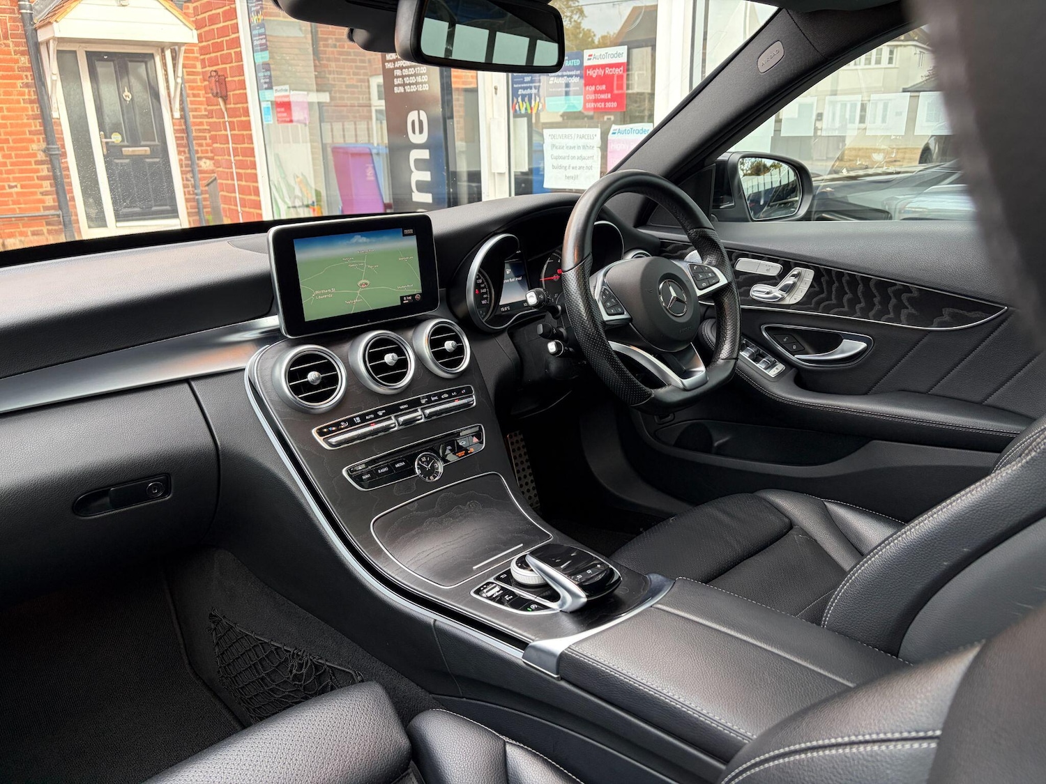 Used Mercedes-Benz C Class 2016 for sale - 76607734: Photo 10