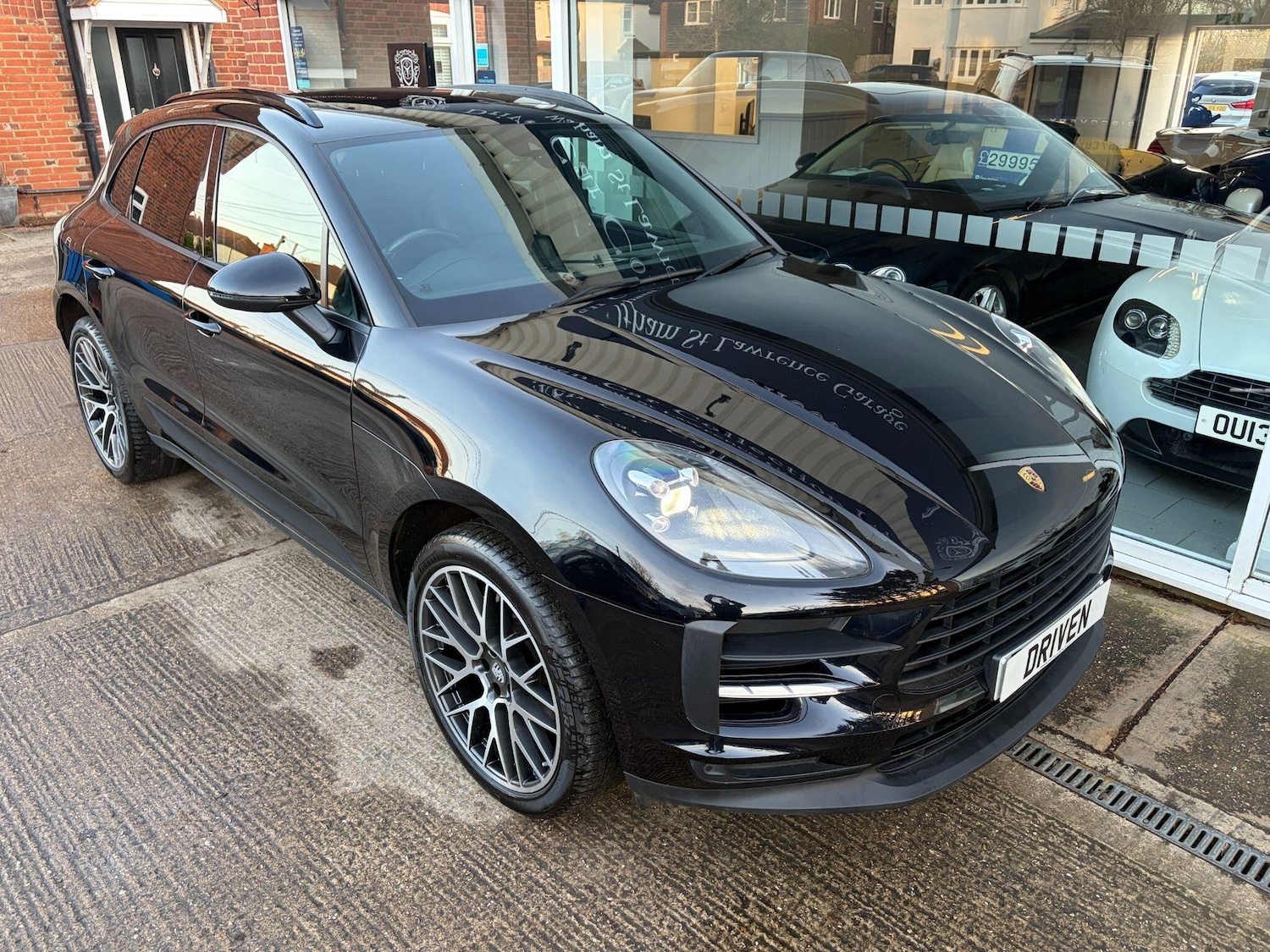 Used Porsche Macan 2018 for sale - 77163523: Photo 24
