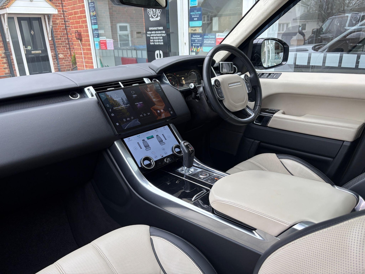 Used Land Rover Range Rover Sport 2014 for sale - 77411200: Photo 10