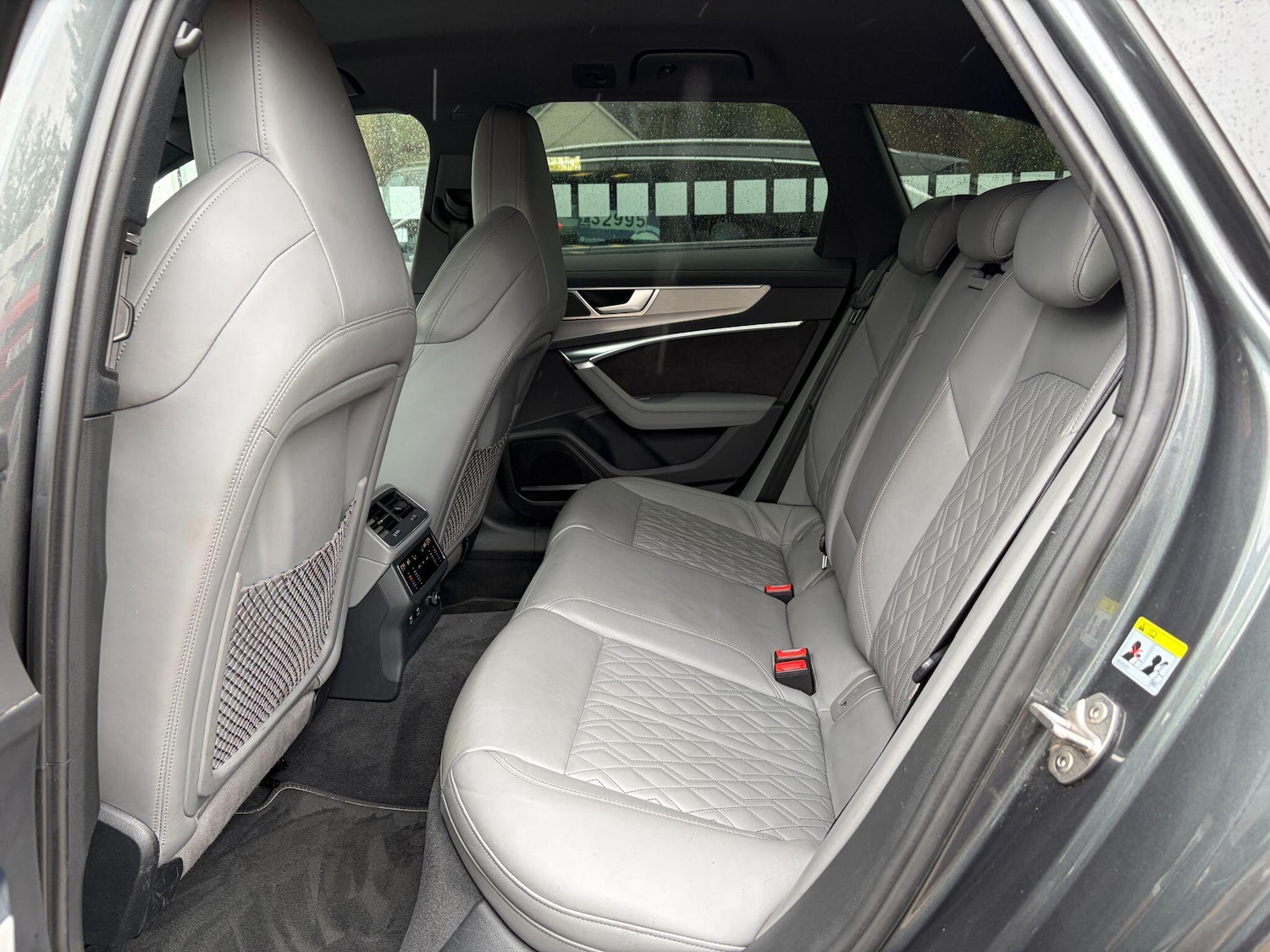 Used Audi S6 Avant 2019 for sale - 76337686: Photo 11