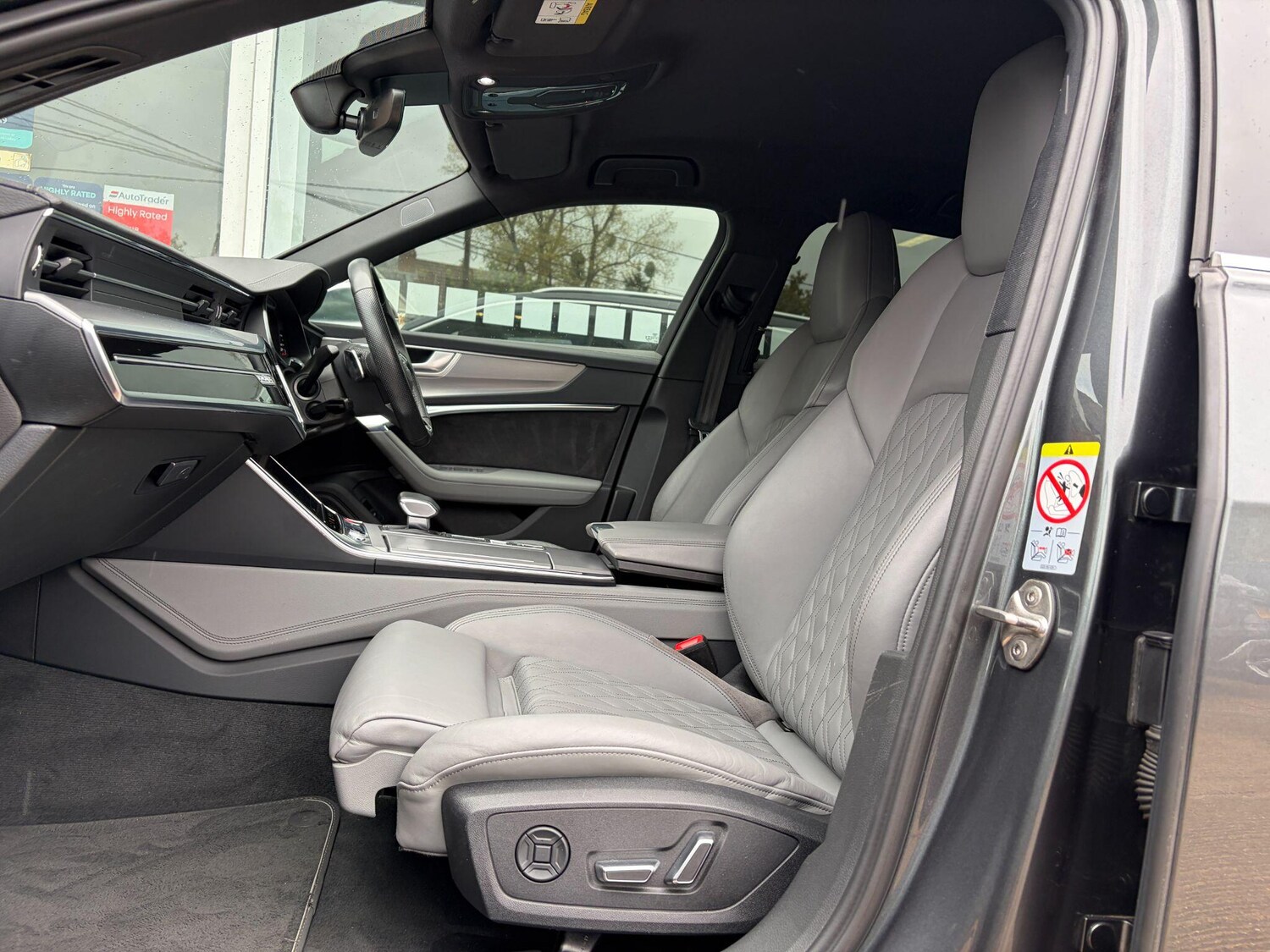 Used Audi S6 Avant 2019 for sale - 76337686: Photo 2