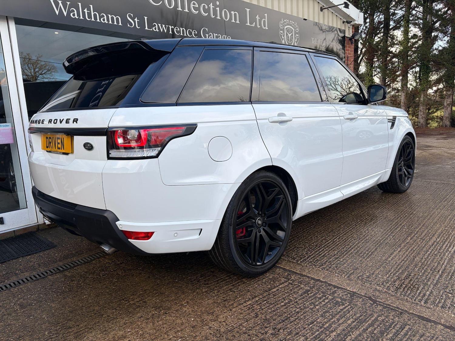 Used Land Rover Range Rover Sport 2017 for sale - 77468613: Photo 16