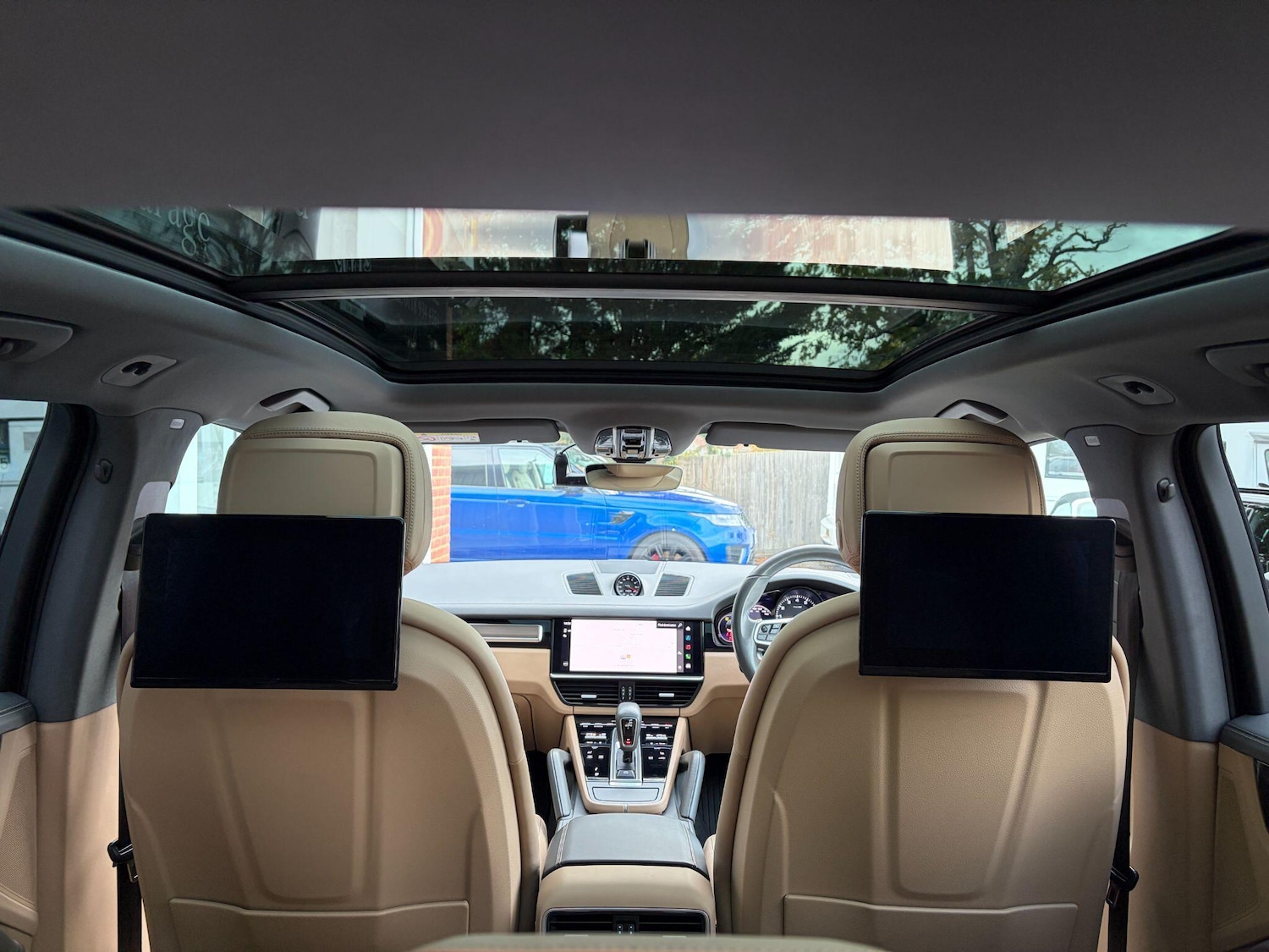 Used Porsche Cayenne 2022 for sale - 76371329: Photo 12