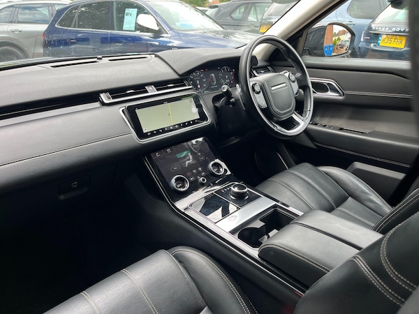 Used Land Rover Range Rover Velar 2018 for sale - 75728524: Photo 10