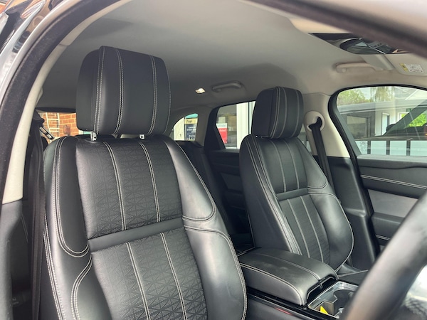 Used Land Rover Range Rover Velar 2018 for sale - 75728524: Photo 23
