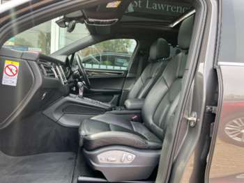 Used Porsche Macan 2015 for sale - 75024230: Photo
