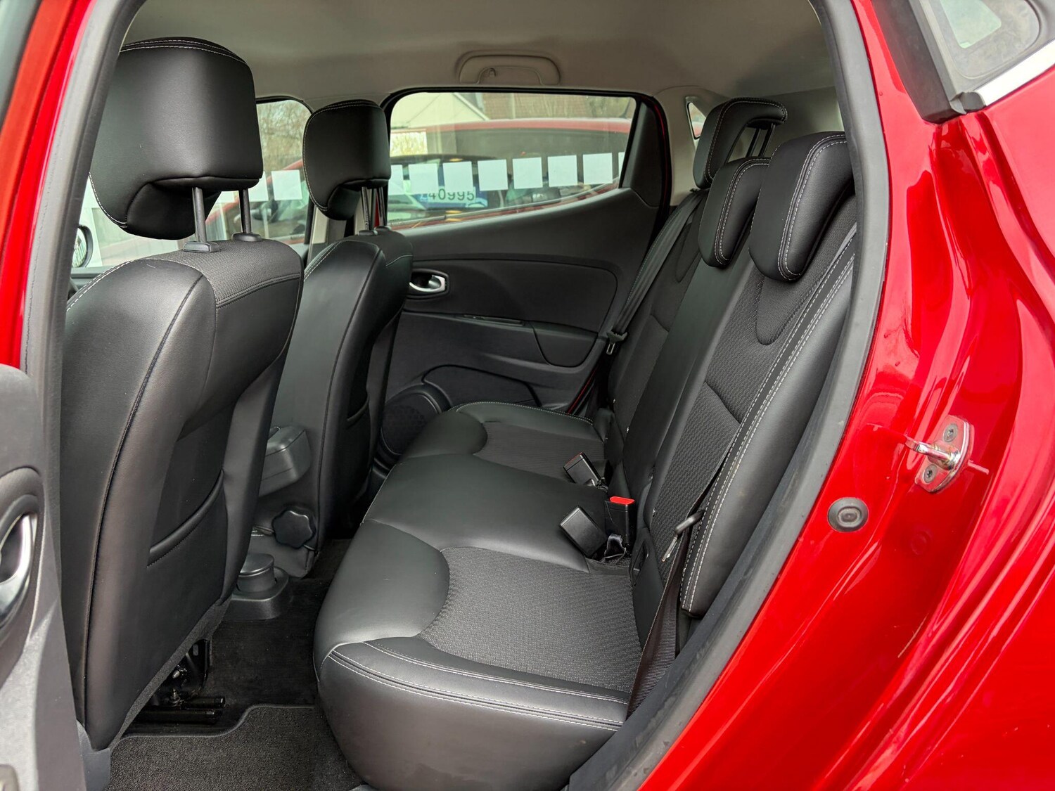 Used Renault Clio for sale - 77908493: Photo 11