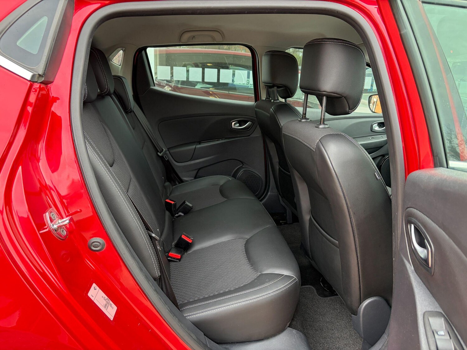 Used Renault Clio for sale - 77908493: Photo 13