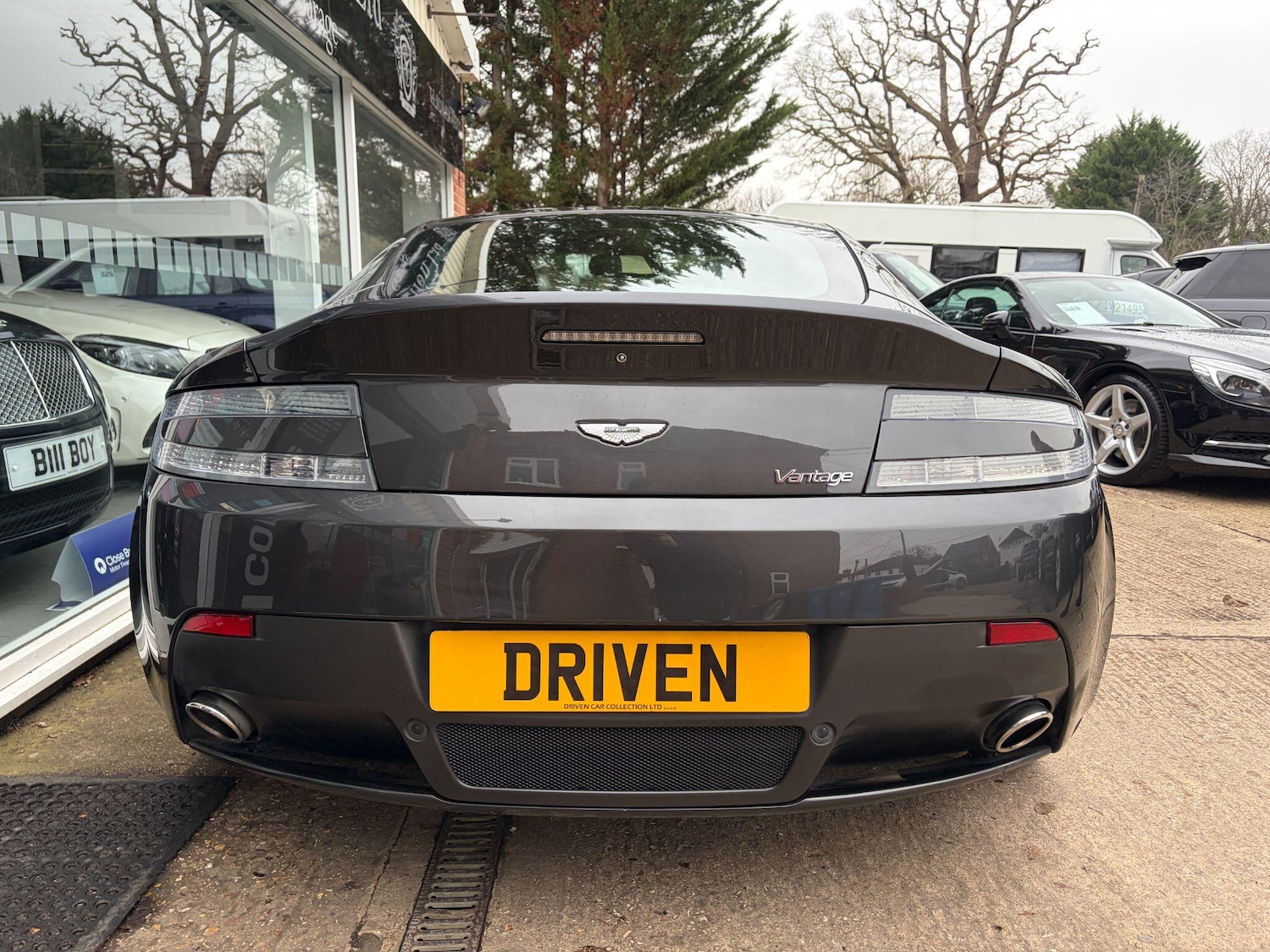 Used Aston Martin Vantage 2016 for sale - 77229877: Photo 12