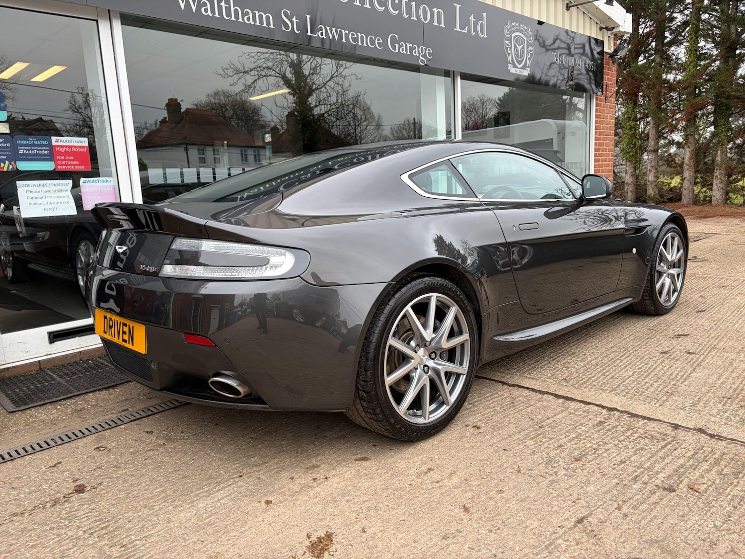 Used Aston Martin Vantage 2016 for sale - 77229877: Photo 13