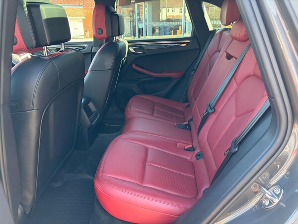 Used Porsche Macan 2015 for sale - 76188606: Photo 11