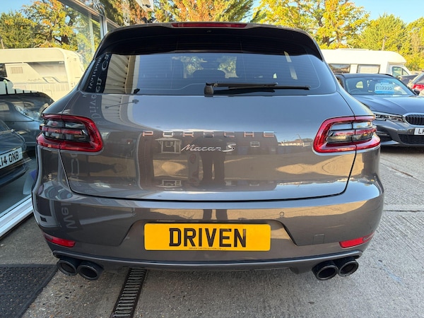 Used Porsche Macan 2015 for sale - 76188606: Photo 15