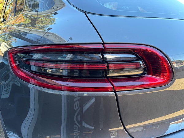 Used Porsche Macan 2015 for sale - 76188606: Photo 22