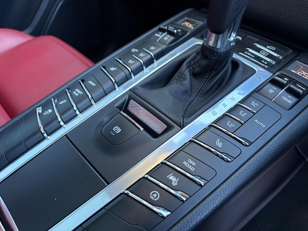 Used Porsche Macan 2015 for sale - 76188606: Photo 25