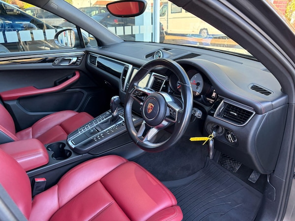 Used Porsche Macan 2015 for sale - 76188606: Photo 8